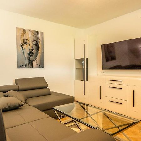 Apartamento Relax & Beautiful View Slovenj Gradec Exterior foto